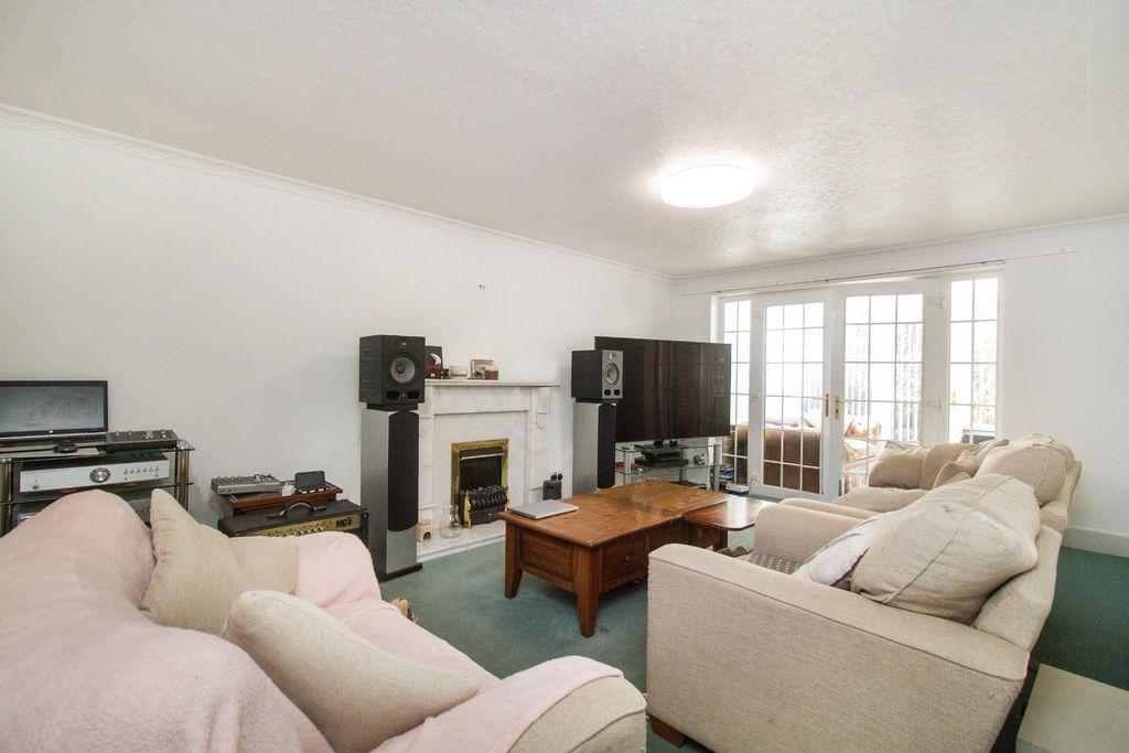 Property photo 2 of 15 Living Room