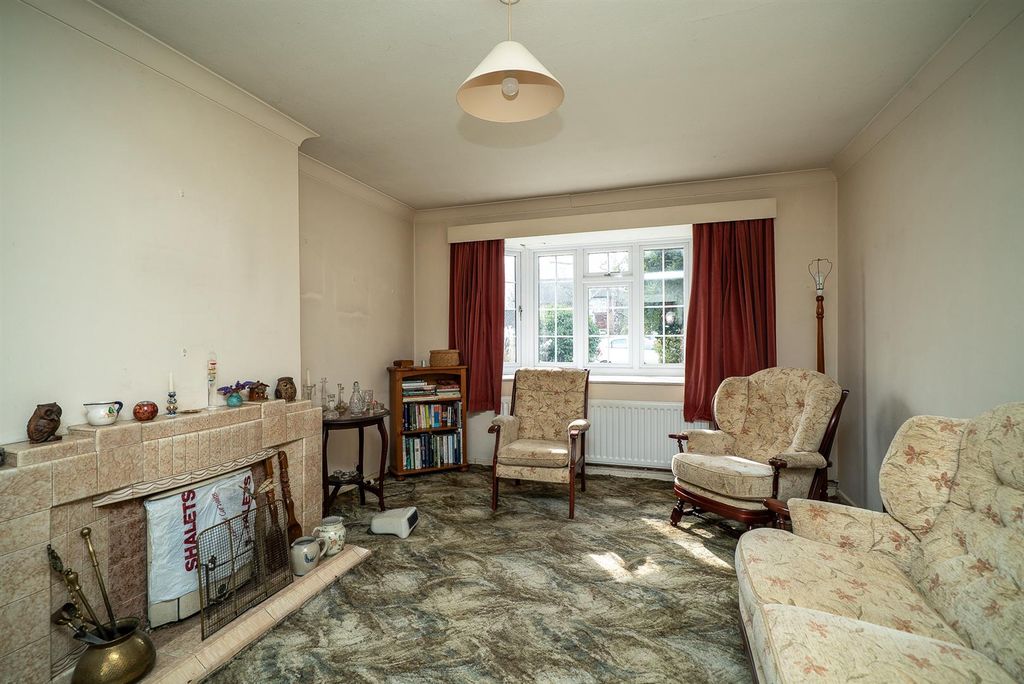 Property photo 2 of 26 Lounge