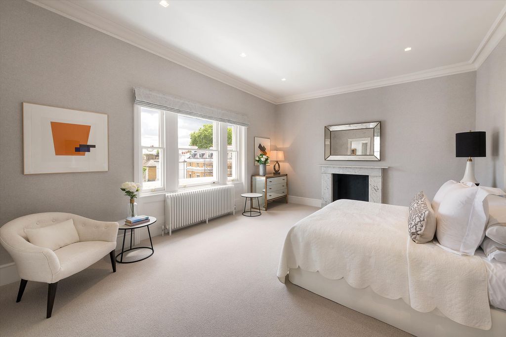 Additional image 16 of 8 bed detached house to rentUpper Phillimore Gardens, Kensington, London W8