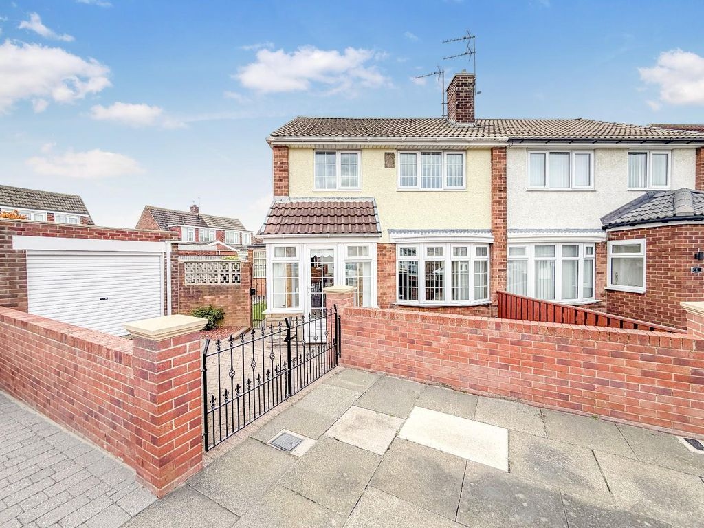 Property photo 1 of 27 Front