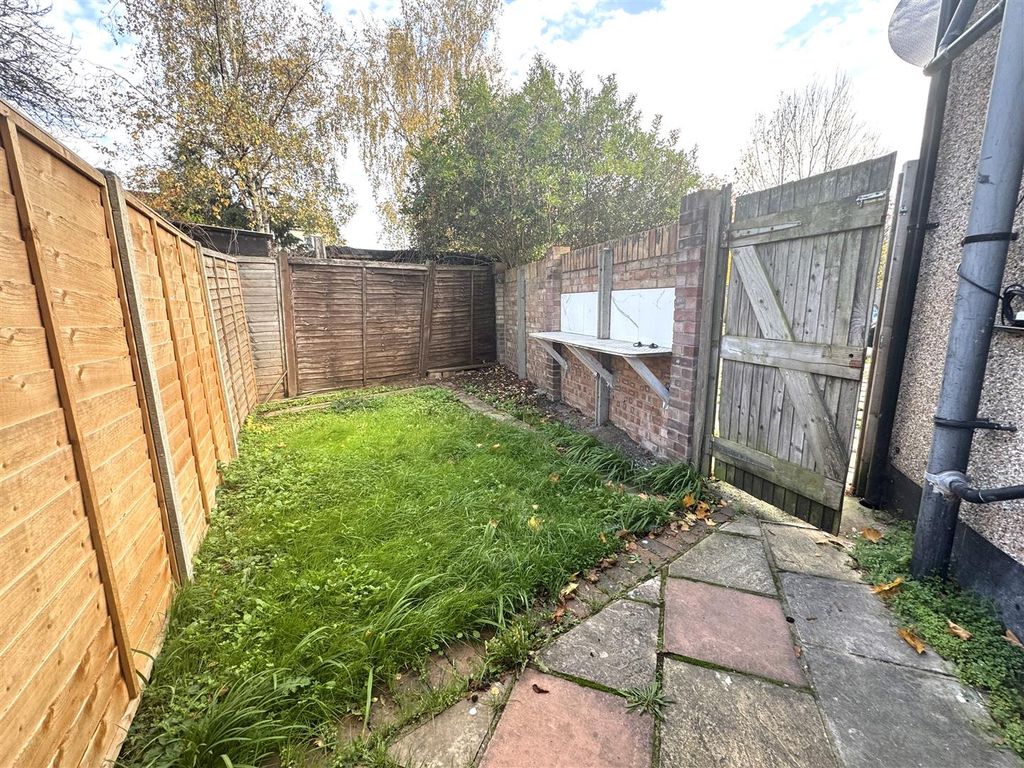 Property photo 3 of 7