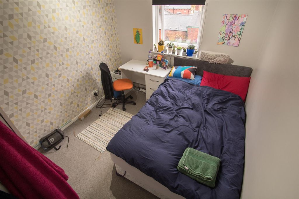 Property photo 1 of 7 Property Photo