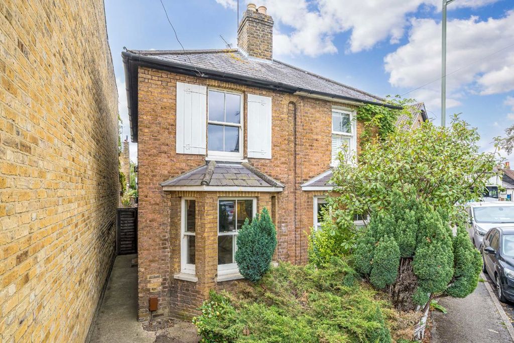 Property photo 1 of 7