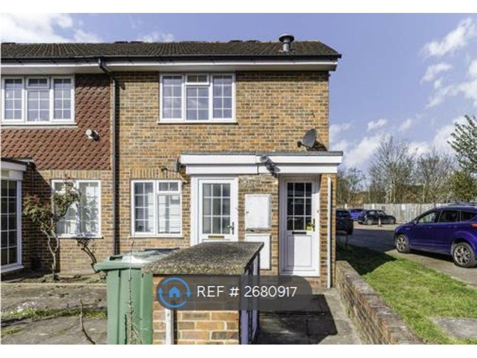 Property photo 2 of 11