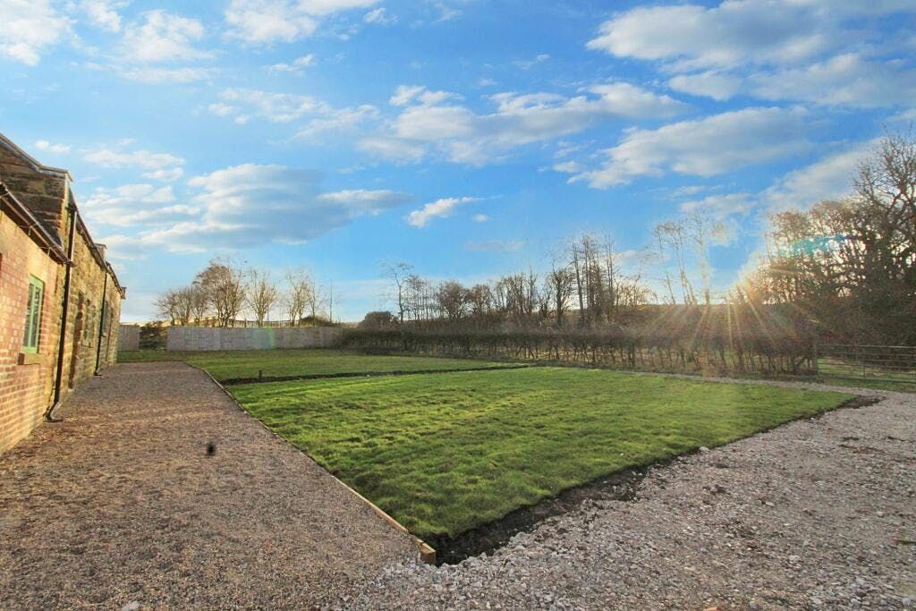 Property photo 3 of 16 Pic 8.Jpeg