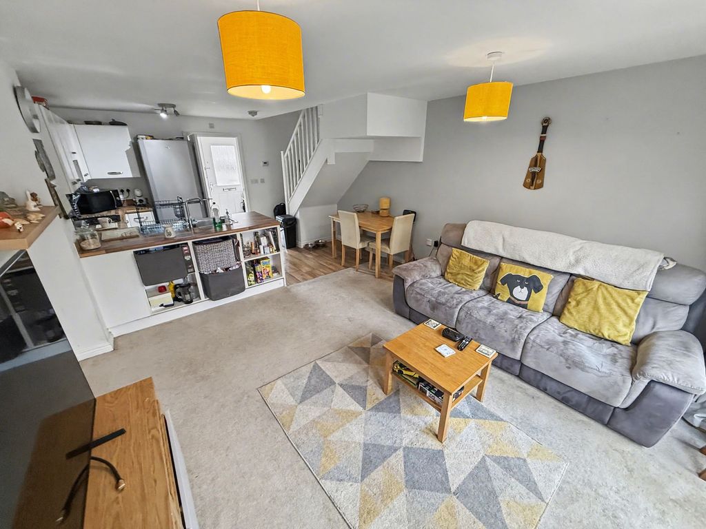 Property photo 3 of 13