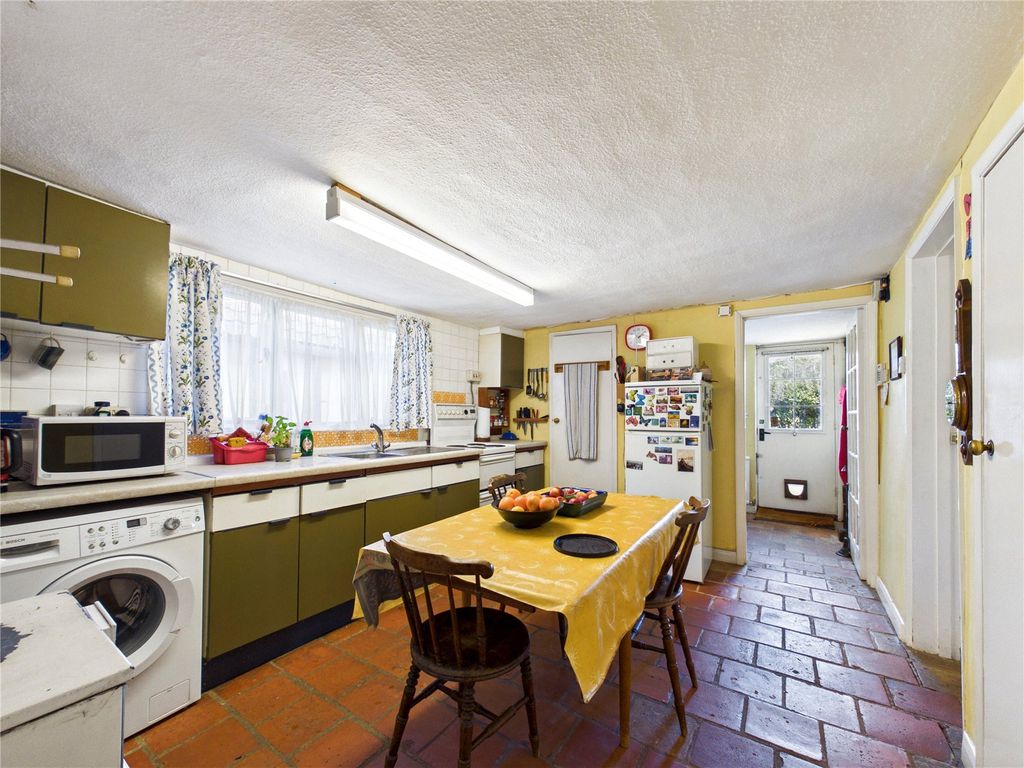 Property photo 3 of 20 Picture No. 12