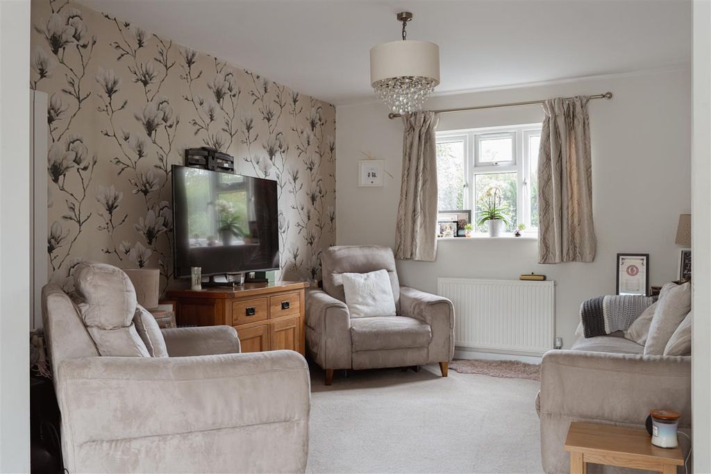 Property photo 3 of 16 1.Jpg