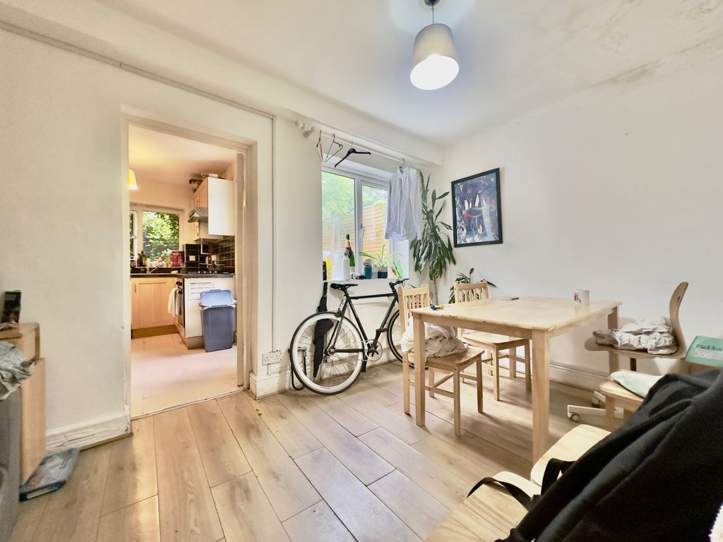 Property photo 3 of 15 Gallery