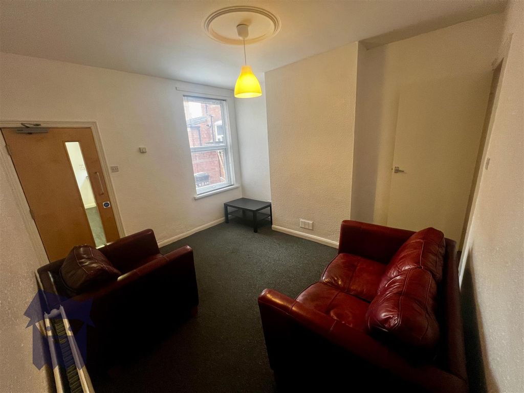 Property photo 3 of 10 Img_4837.Jpg