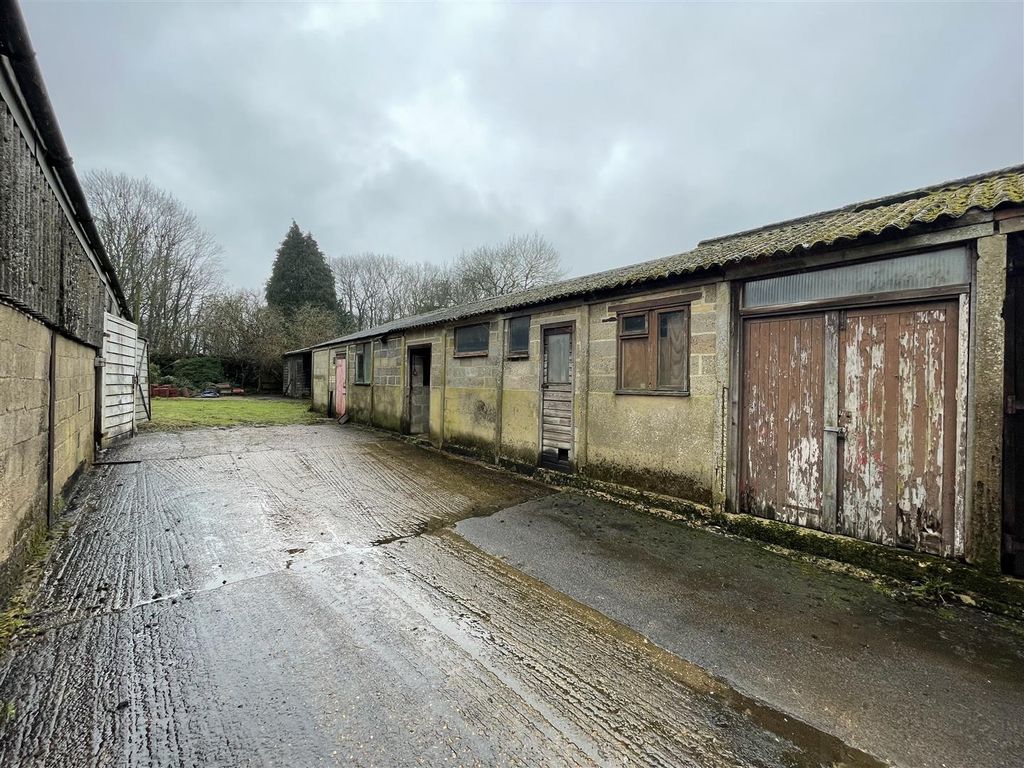 Property photo 1 of 19