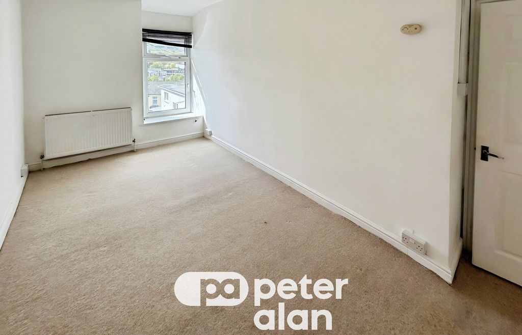 Additional image 10 of 2 bed property to rentLower Thomas Street, Merthyr Tydfil CF47