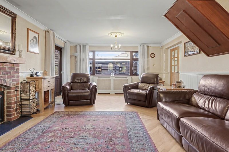 Property photo 2 of 31 Photo 21