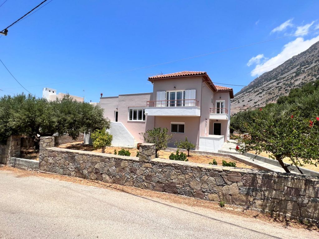 Property photo 1 of 56