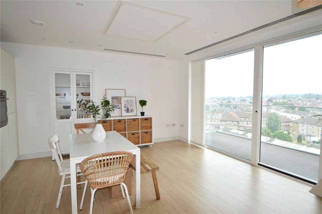 Property photo 2 of 13 Picture No. 04