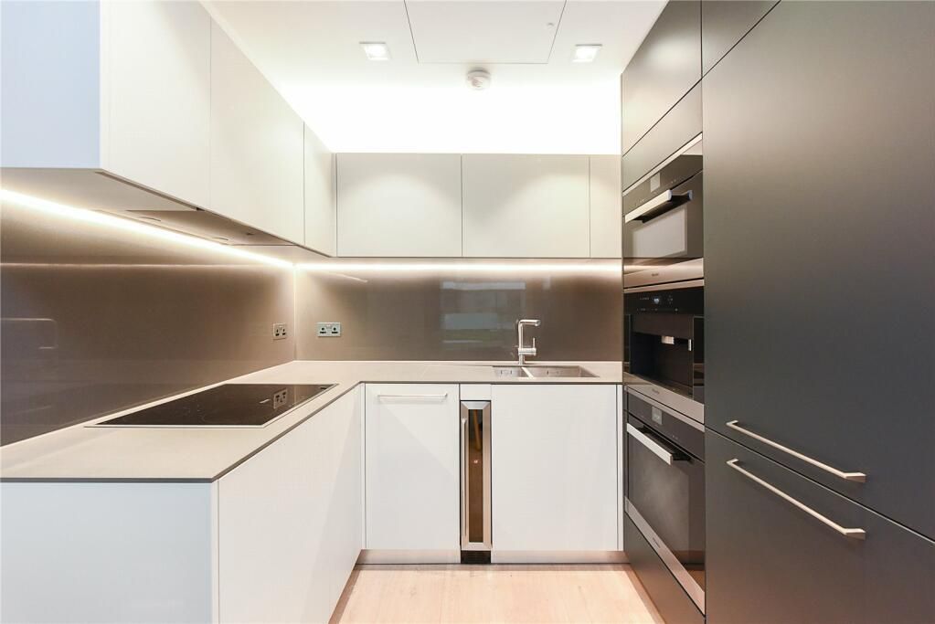 Property photo 3 of 11 Kitchen.Png