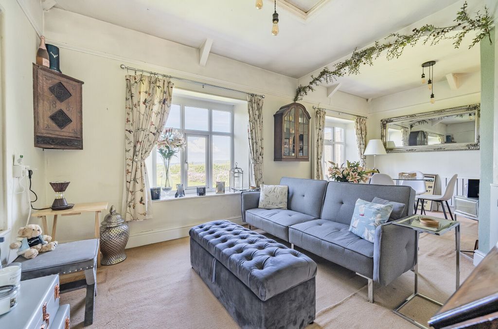 Property photo 2 of 23 1-6823662Ea6Aeb-1...