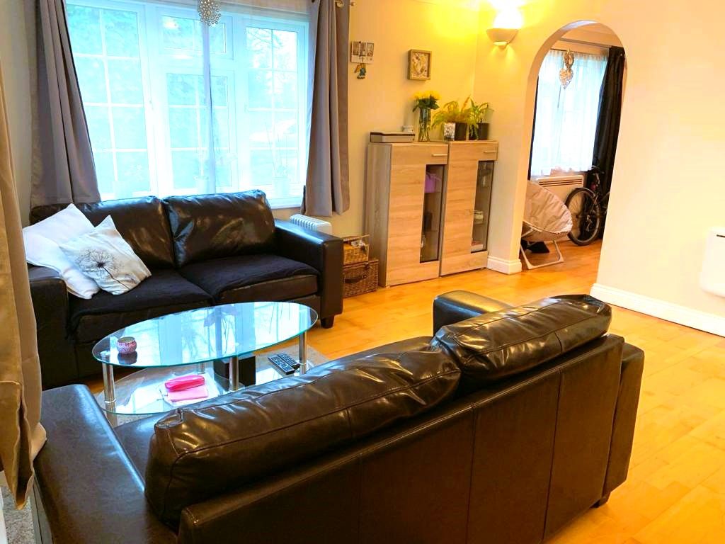 Property photo 2 of 7