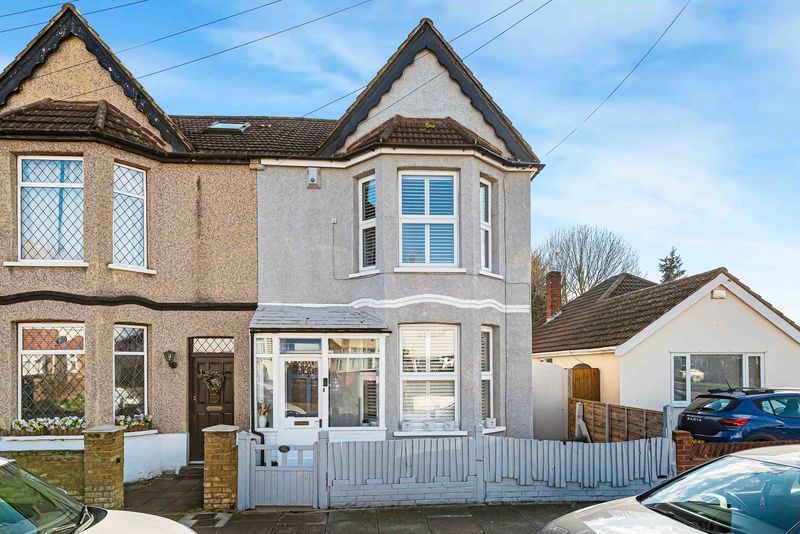 Property photo 1 of 21 External