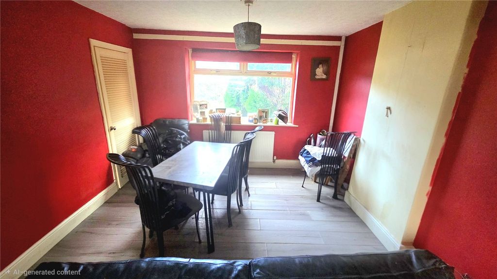 Property photo 3 of 13 Picture No. 06