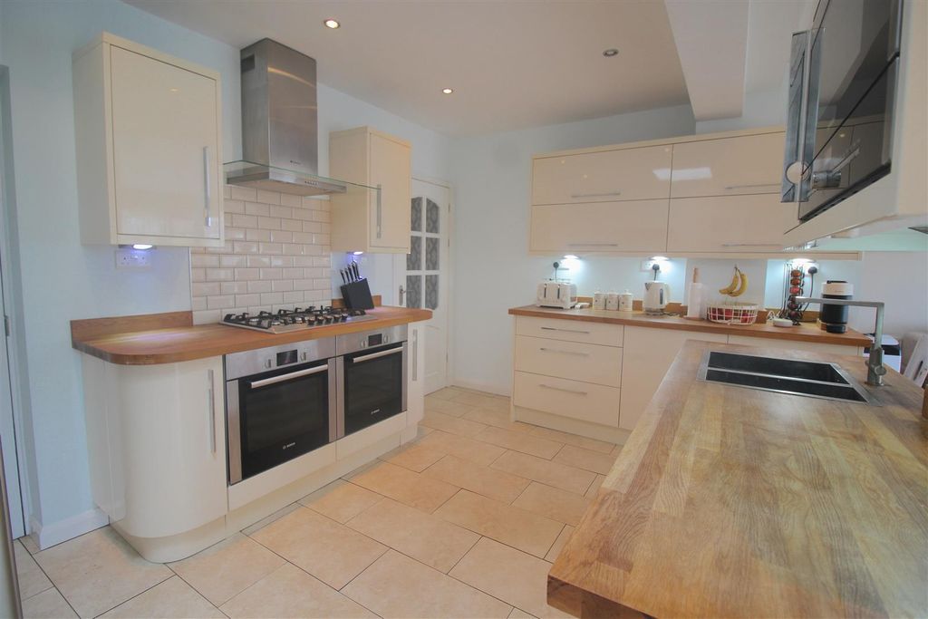 Property photo 3 of 20 Img_2914.Jpg