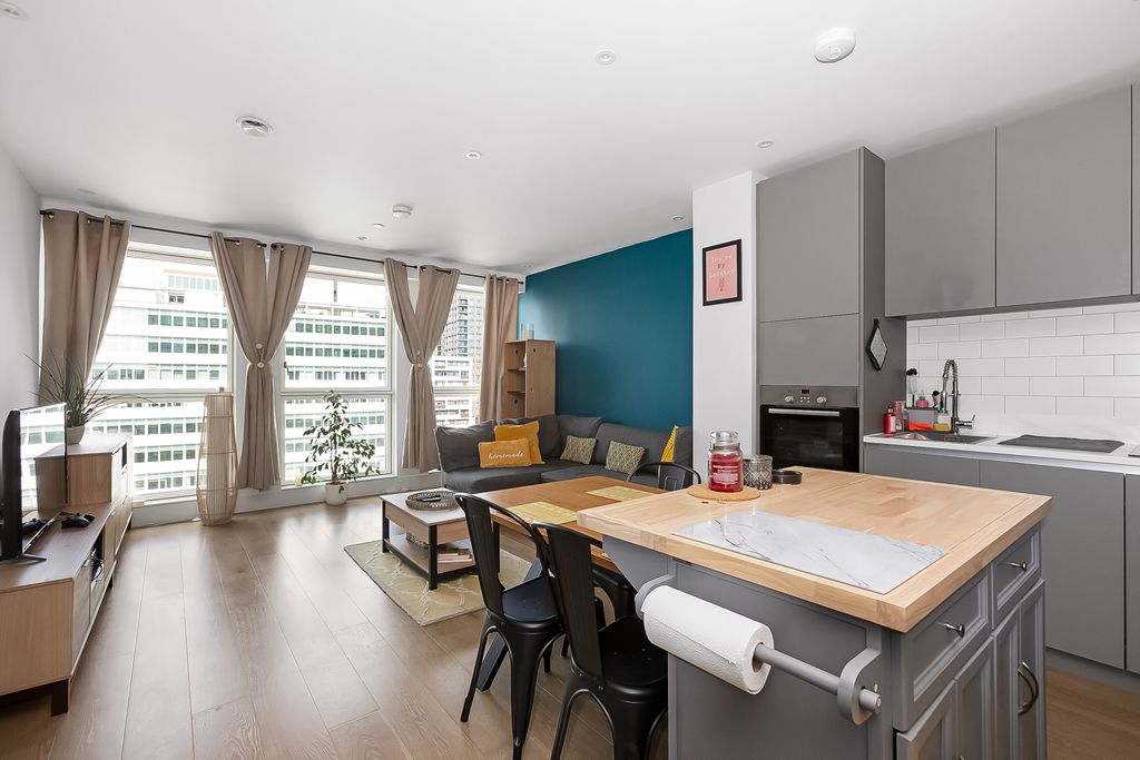 Property photo 2 of 22 R2A0025-1