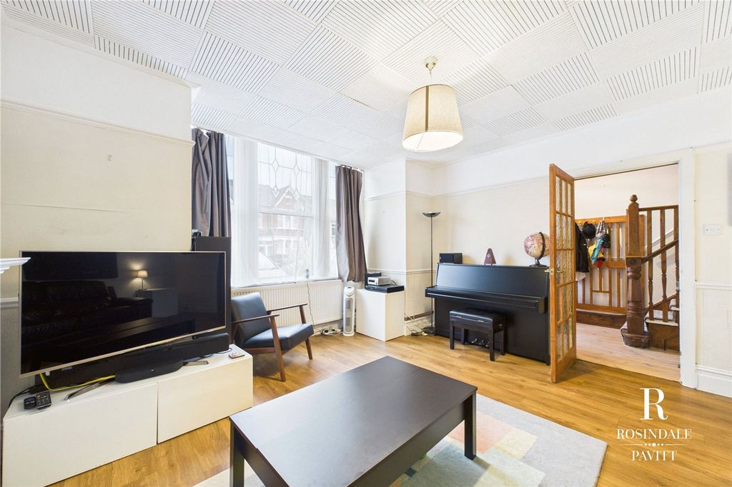 Property photo 2 of 12 Picture No. 12