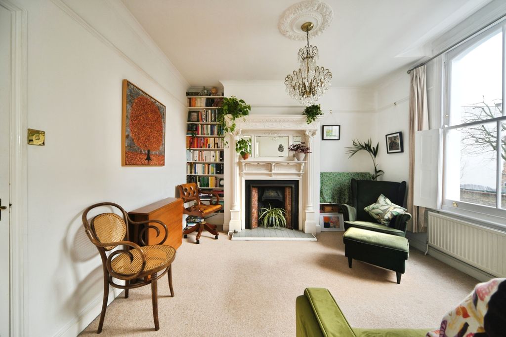 Property photo 3 of 20 Reception Room