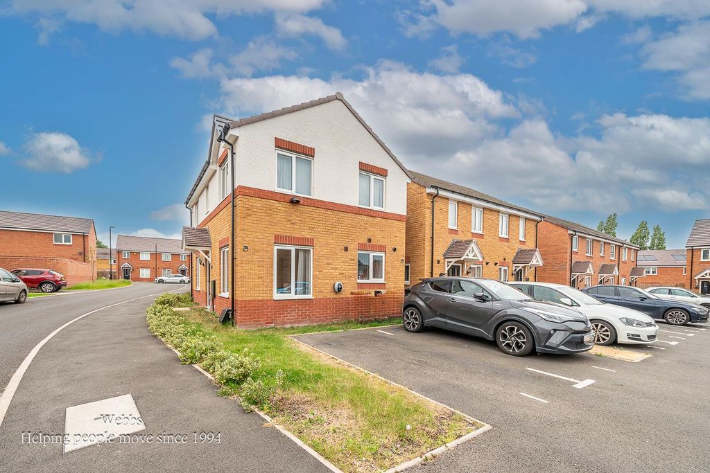 Property photo 2 of 26 Webbs-30.Jpg