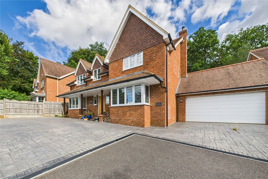 Property photo 1 of 18 Picture No. 21