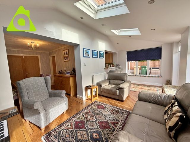 Property photo 3 of 21