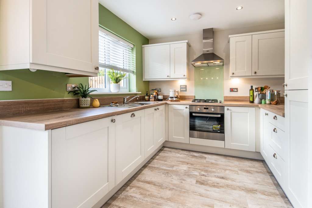 Property photo 3 of 13