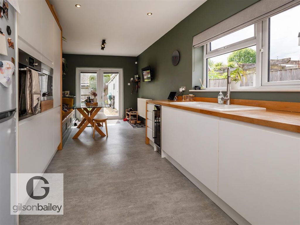 Property photo 3 of 33 6Boultonroad-30.Jpg