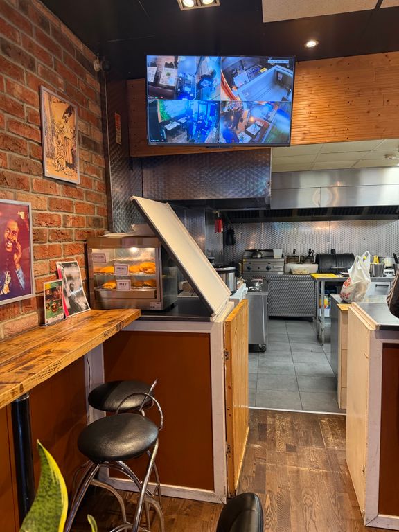 Property photo 3 of 5