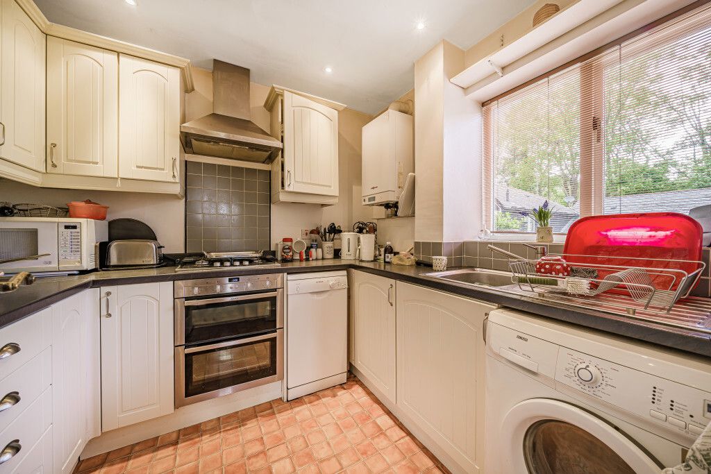 Property photo 2 of 13 Kitchen