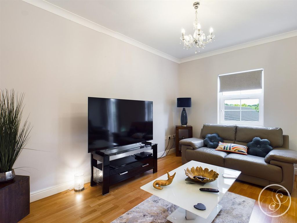 Property photo 1 of 10 Cam00408P1-Pr0289-Still08.Jpg