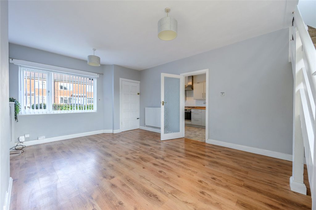 Property photo 3 of 27 Picture No. 07