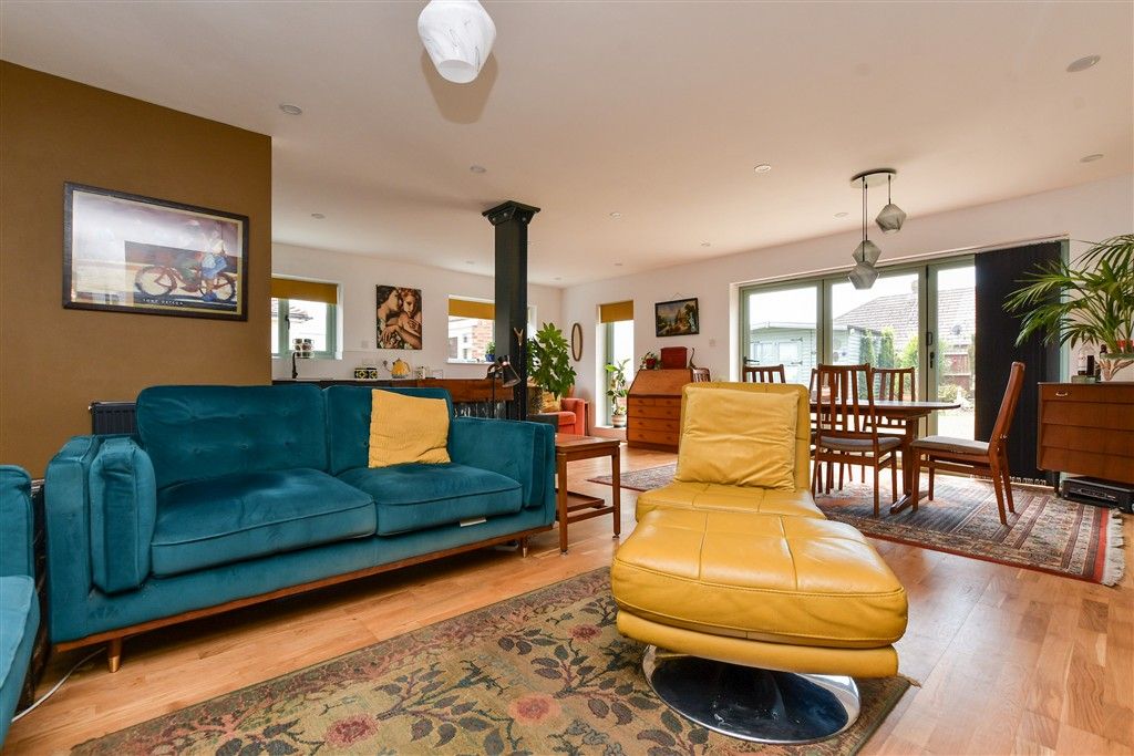 Property photo 3 of 24 Living Room