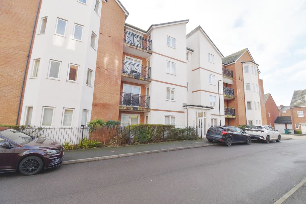 Property photo 2 of 9