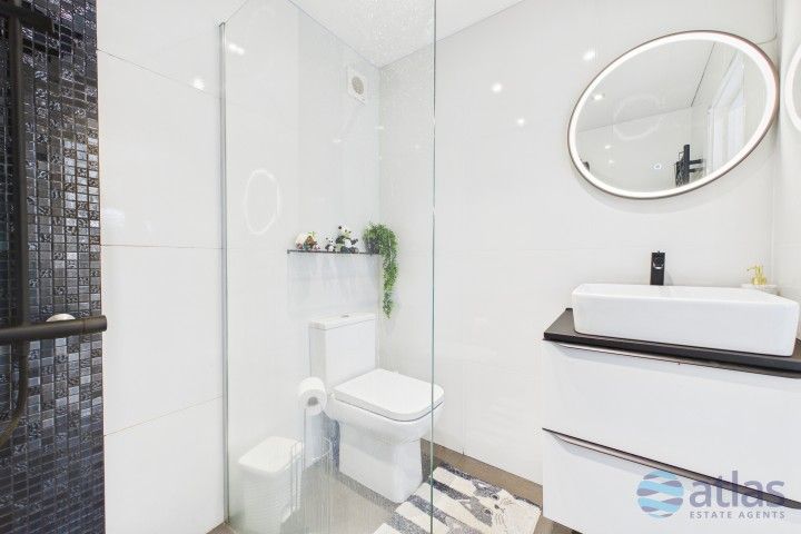 Property photo 3 of 29 Downstairs Shower Room