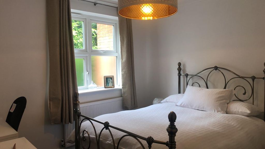 Property photo 3 of 4