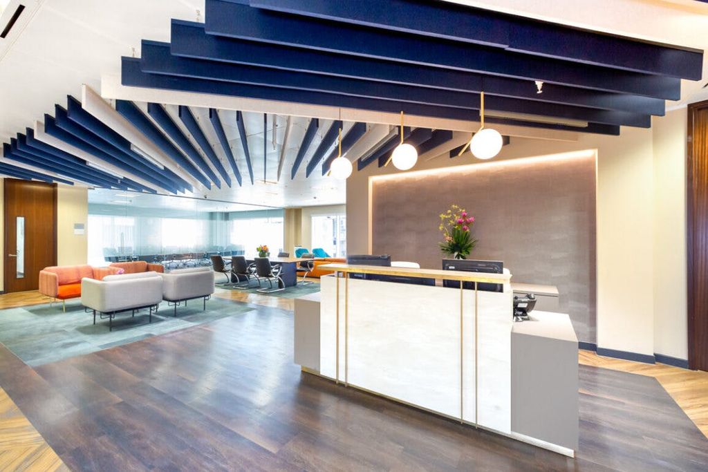 Property photo 3 of 4 5 40 Gracechurch Street.Jpg