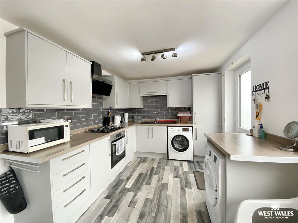 Additional image 13 of 2 bed semi-detached house for saleBufferland Terrace, Pembroke Dock SA72