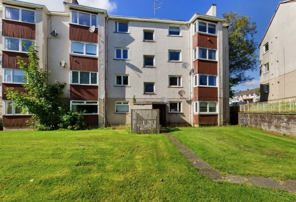 Property photo 1 of 5