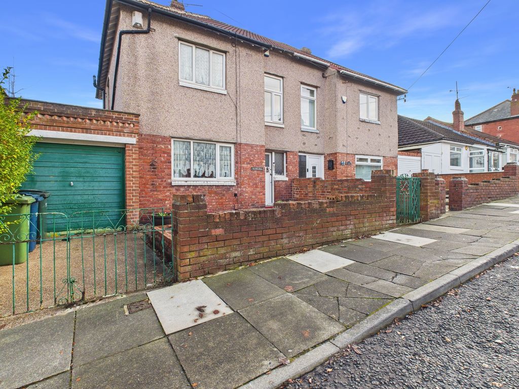 Property photo 1 of 13 External