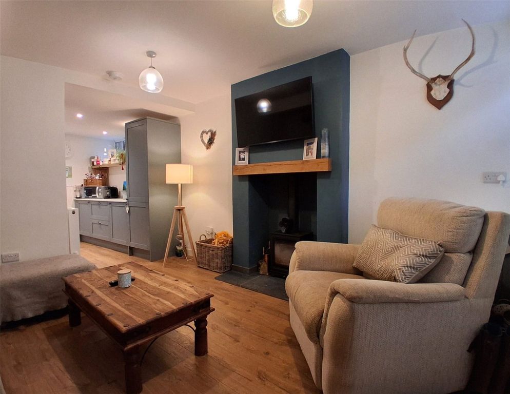 Property photo 2 of 14 Picture No. 02