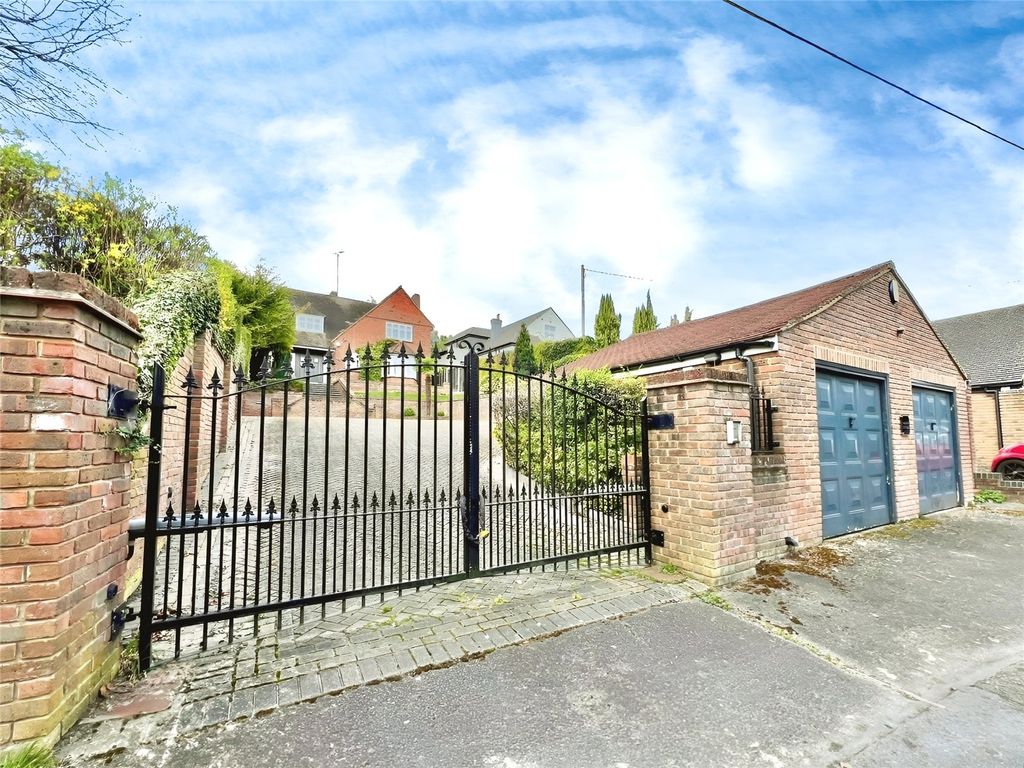 Property photo 2 of 19 #Yourmoveswanley