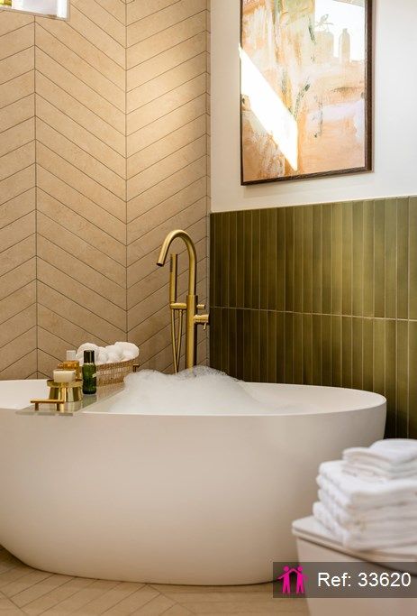 Property photo 2 of 76