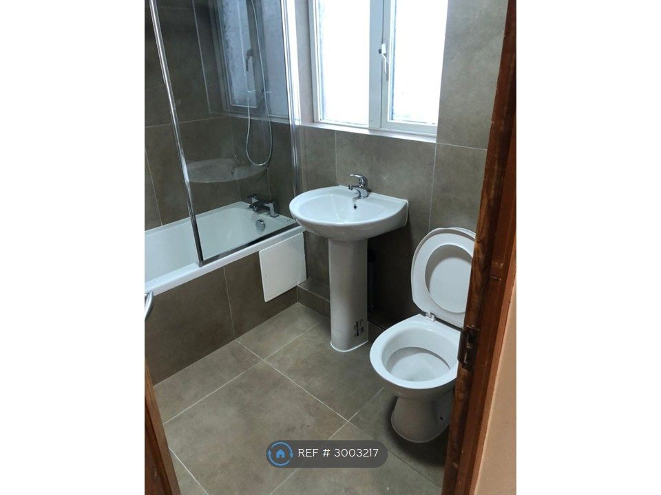 Property photo 3 of 26