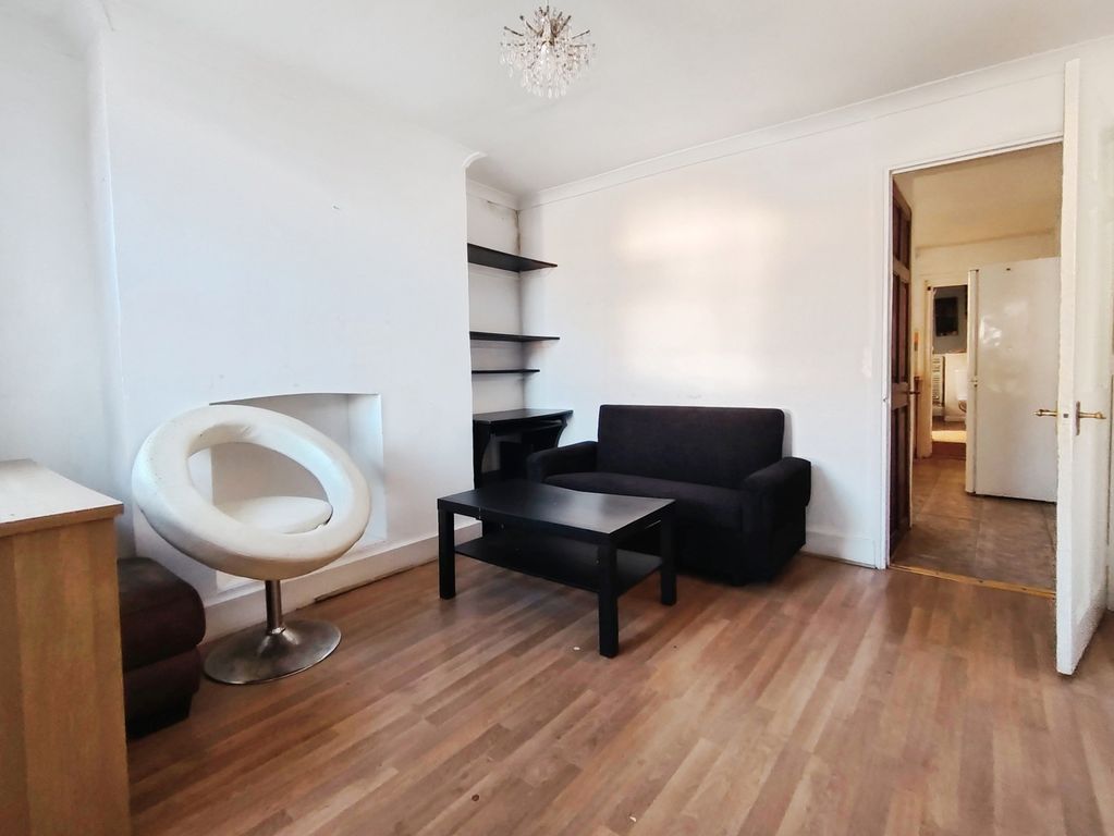 Property photo 2 of 9 Pbox-Img.Jpg